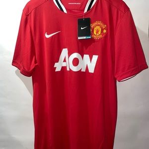 2010 Kit Manchester United jersey brand new never worn with tags